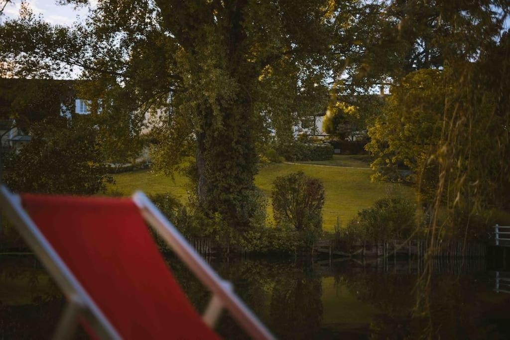 Le Chalet Du Bout Du Monde, En Bord De Riviere ! Grez-sur-Loing Buitenkant foto