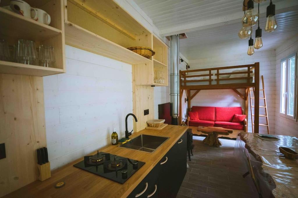 Le Chalet Du Bout Du Monde, En Bord De Riviere ! Grez-sur-Loing Buitenkant foto