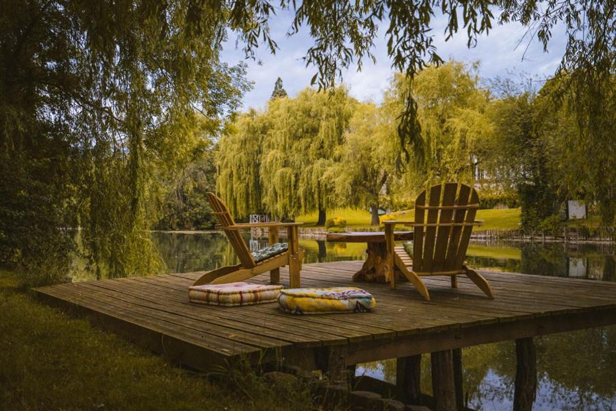 Le Chalet Du Bout Du Monde, En Bord De Riviere ! Grez-sur-Loing Buitenkant foto